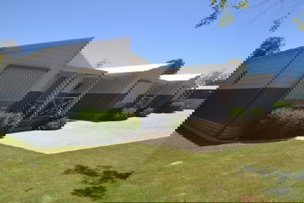 Mulwala NSW Accommodation Adelaide