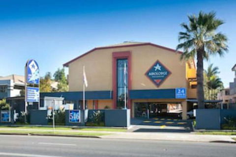 Airolodge International - Accommodation Adelaide 0
