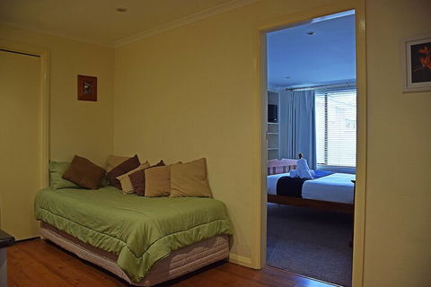 Cole House Apartments - Accommodation Adelaide 7