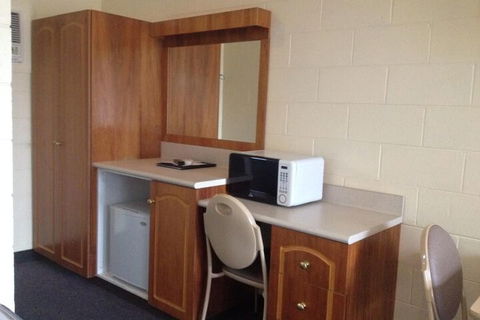 All Seasons Motor Lodge - Accommodation Adelaide 3
