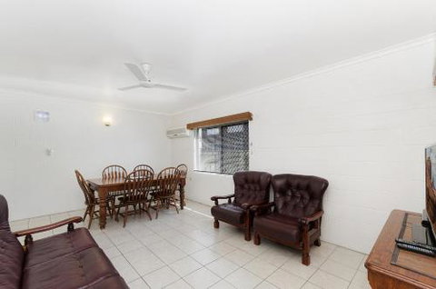 Unit On Rogers - Accommodation Adelaide 0