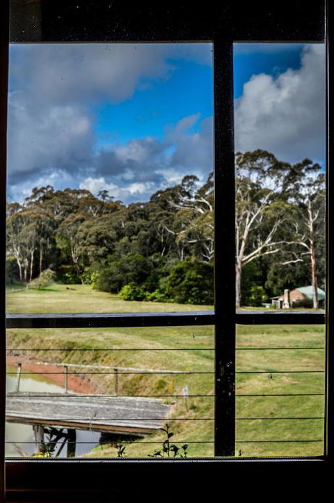 Ghost Hill Road Retreat - Accommodation Adelaide 1