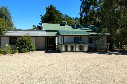 Fernleigh Farmstay & Bike Park - Accommodation Adelaide 2