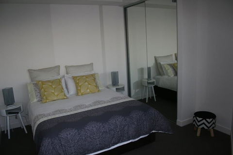 Apartment On King Street - Accommodation Adelaide 2