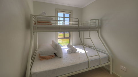 Tasman Holiday Parks - Lake Mulwala - Accommodation Adelaide 6