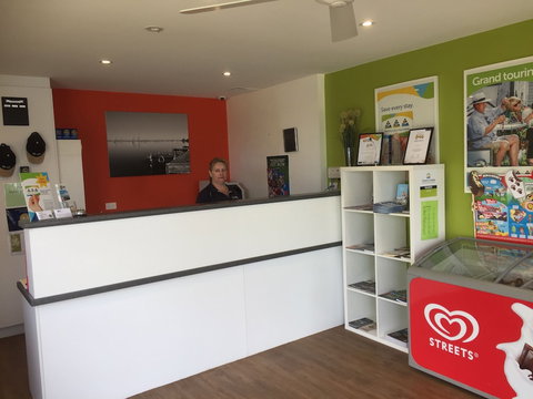 Tasman Holiday Parks - Lake Mulwala - Accommodation Adelaide 1