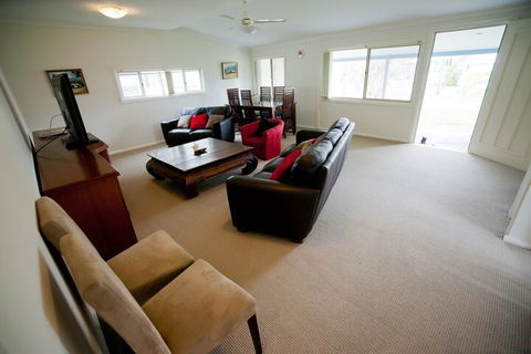 Ngaalgan - Accommodation Adelaide 6