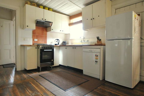 Cooma Cottage - Accommodation Adelaide 1