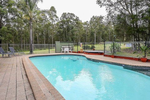 Vineyard Hill - Accommodation Adelaide 4