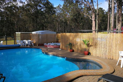Vineyard Hill - Accommodation Adelaide 3