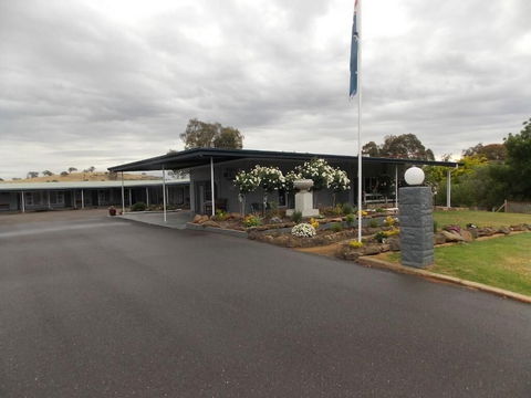 Yass Motel - Accommodation Adelaide 4