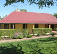 Goat Square Cottages - Accommodation Adelaide