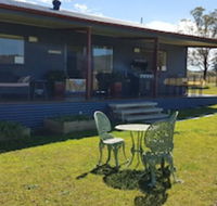 The Wattle Lodge - Accommodation Adelaide