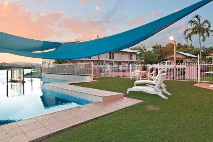 Lucinda QLD Accommodation Adelaide
