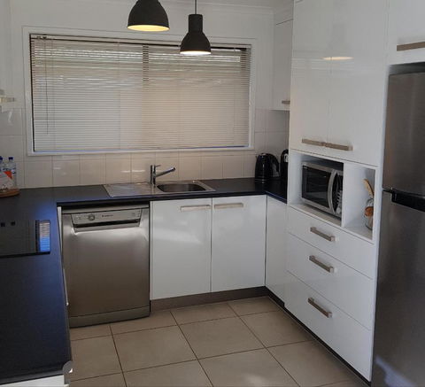 At Home Apartments - Accommodation Adelaide 2