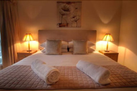 Azjure Studio Retreat - Accommodation Adelaide 2