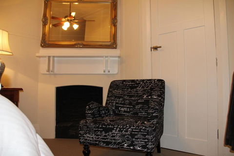 Mentor Chambers Apartment Bed & Breakfast - Accommodation Adelaide 5