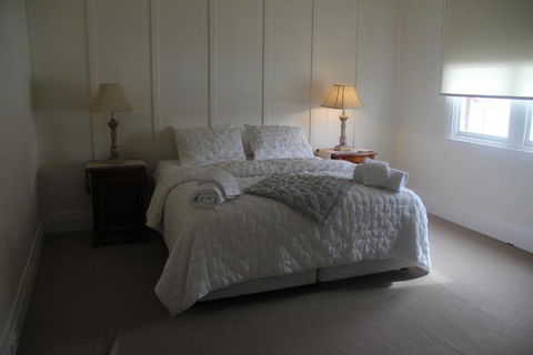 Mentor Chambers Apartment Bed & Breakfast - Accommodation Adelaide 3