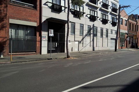 Australian Home Away At Market Square Melbourne - Accommodation Adelaide 3