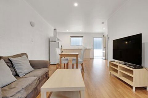 Adelaide Holiday Homes - Accommodation Adelaide 0