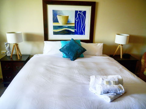 Marine Boutique Apartments - Accommodation Adelaide 5