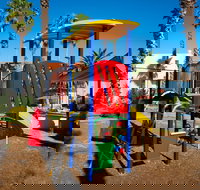 Capri Waters Country Club - Accommodation Adelaide