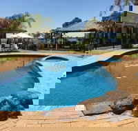 Capricorn Motor Inn - Accommodation Adelaide