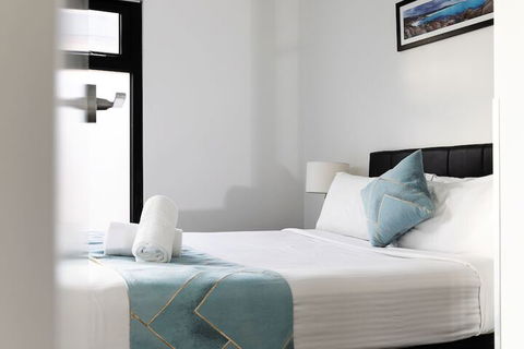 RNR Serviced Apartments North Melbourne - Accommodation Adelaide 6