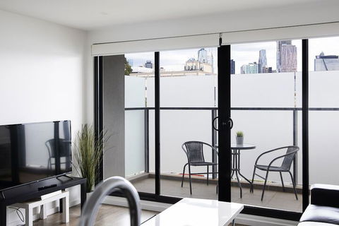 RNR Serviced Apartments North Melbourne - Accommodation Adelaide 7