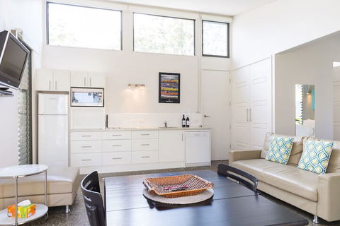 By The Beach B&B And Apartments - Accommodation Adelaide 4