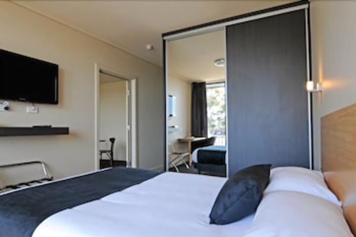 Woodville Gardens SA Accommodation Adelaide