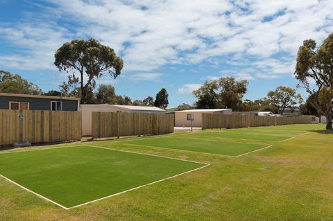 Victor Harbor Holiday & Cabin Park - Accommodation Adelaide 4