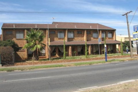 Pooraka Motor Inn - Accommodation Adelaide 1