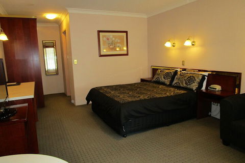 Southern Comfort Motor Inn - Accommodation Adelaide 4