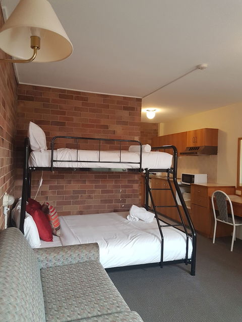All Seasons Motel Armidale - Accommodation Adelaide 3