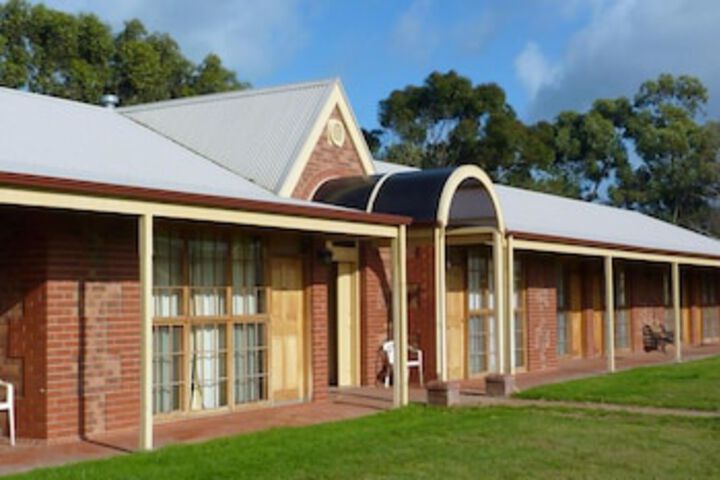 Coonawarra SA Accommodation Adelaide