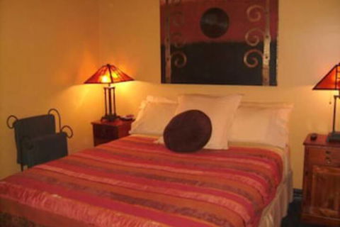 Church House B & B Gundagai - Accommodation Adelaide 6