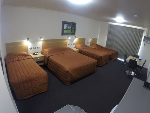 CluBarham Motel - Accommodation Adelaide 4