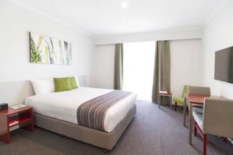 Abode Narrabundah - Accommodation Adelaide 0