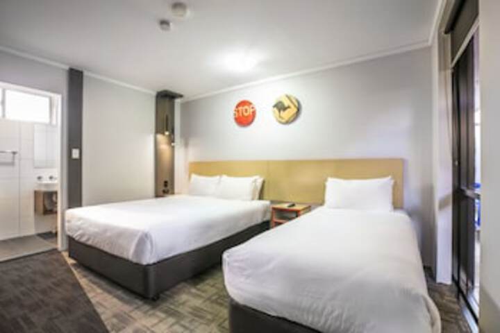 Bringelly NSW Accommodation Adelaide