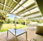 Hayes Beach House Jervis Bay Pet Friendly Award Winner Fireplace - Accommodation Adelaide