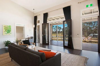 Block Eight - Accommodation Adelaide 3