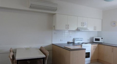 Glenelg Holiday Apartments- Corfu - Accommodation Adelaide 3
