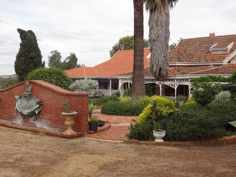 Hillside Country Retreat - Accommodation Adelaide 3