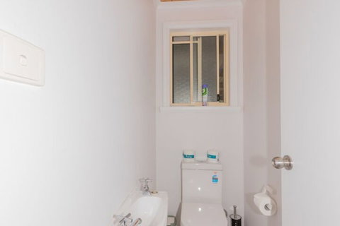 Mayson - Accommodation Adelaide 7