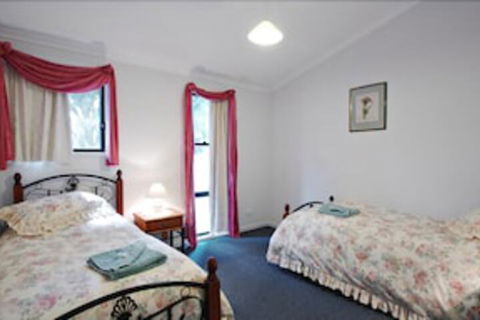 Serenity Grove - Accommodation Adelaide 4