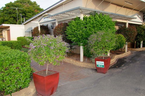 Acacia Motel - Accommodation Adelaide 0