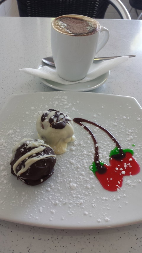 Cafe Amphora - Accommodation Adelaide 34