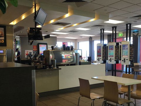 Mcdonalds - Waurn Ponds - Accommodation Adelaide 0