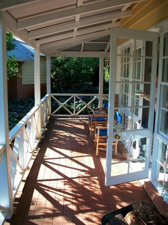 Two Sisters & A Chef - Accommodation Adelaide 0